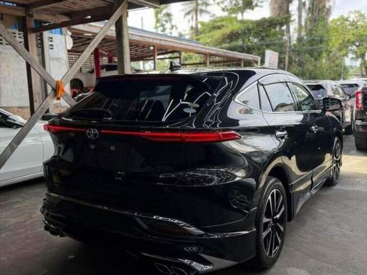 2020 Toyota Harrier for sale at TriStone Auto, Georgetown Guyana &mdash; photo 5 of 9