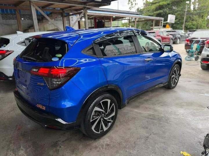 2019 Honda Vezel RS for sale at TriStone Auto, Georgetown Guyana &mdash; photo 3 of 6